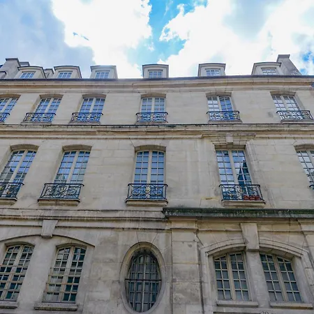 Le Marais Elegant